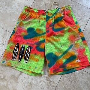 Nike Men’s Jordan Graphic Mesh Large Shorts